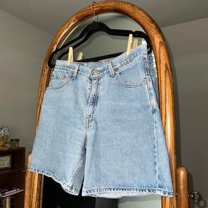 Levi Shorts